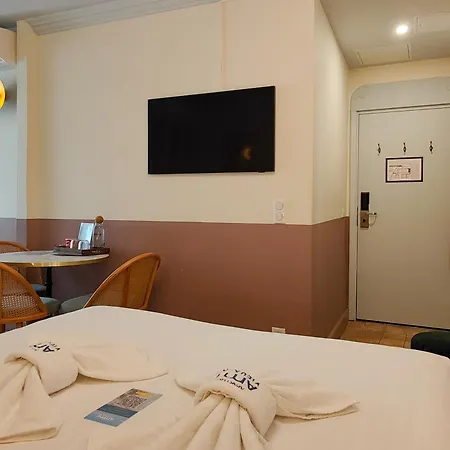 Ammi Vieux Lejlighedshotel 3*